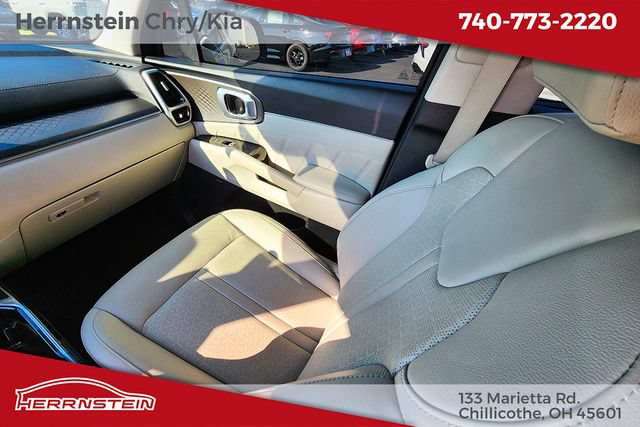 Used 2024 Kia Sorento SX Prestige AWD/4WD image 11