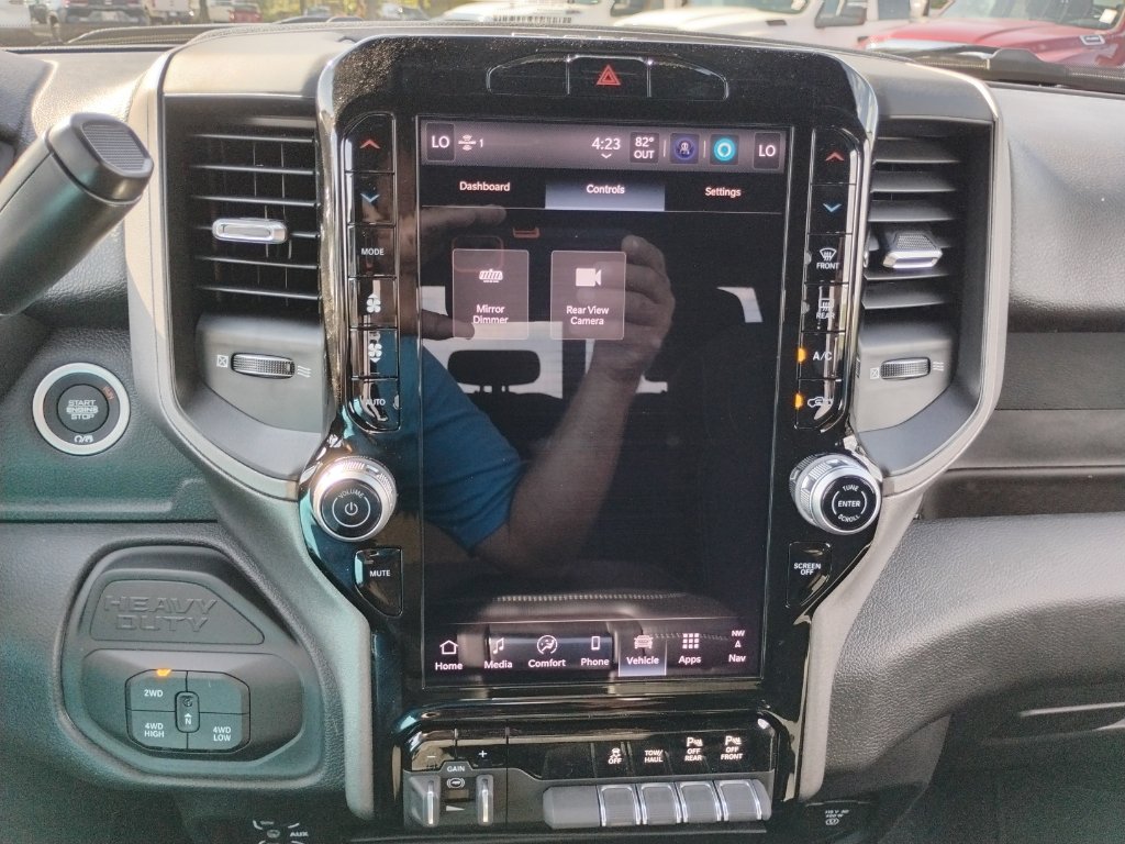 New 2026 RAM 2500 Tradesman AWD/4WD image 29