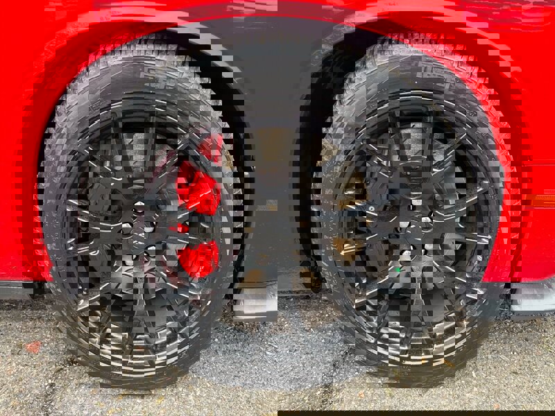 Used 2016 Dodge Challenger SRT Hellcat image 23