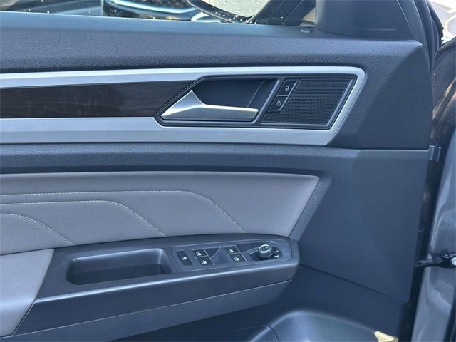Certified 2022 Volkswagen Atlas SE image 14