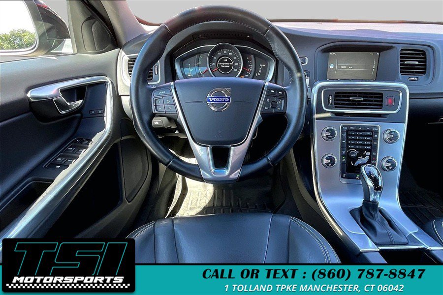 Used 2017 Volvo S60 T5 Dynamic AWD/4WD image 5