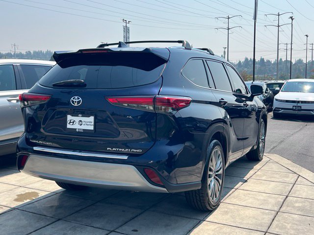 Used 2020 Toyota Highlander Platinum AWD/4WD image 9