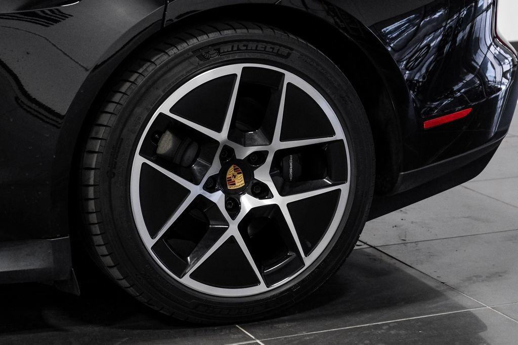 Used 2025 Porsche Taycan RWD image 48