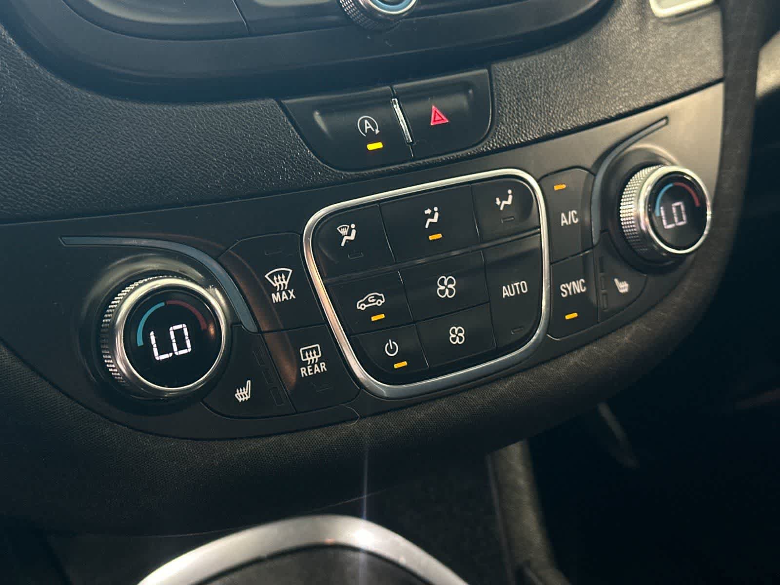 Used 2021 Chevrolet Malibu LT FWD image 20