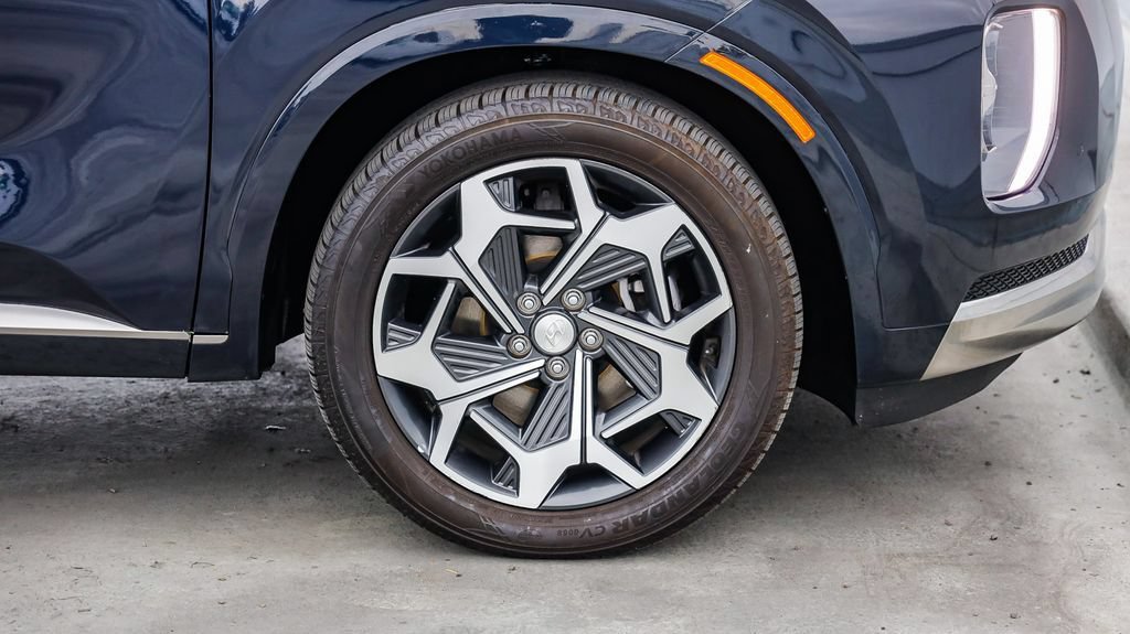 Used 2022 Hyundai Palisade Calligraphy w/ Cargo Package FWD image 11