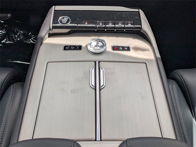 New 2025 Lincoln Navigator Reserve image 18