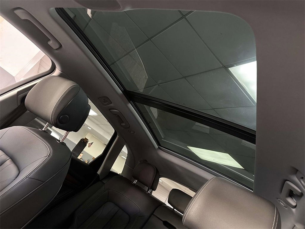 Used 2023 Audi Q5 2.0T Premium Plus w/ Premium Plus Package image 11