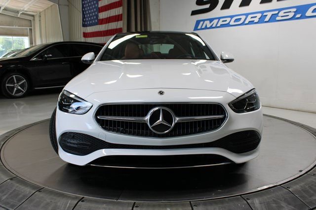 Used 2024 Mercedes-Benz C 300 4MATIC Sedan image 3