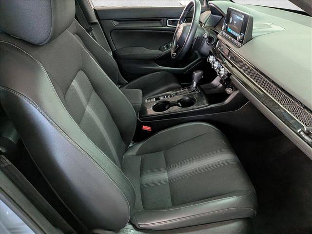 Used 2023 Honda Civic Sport image 25