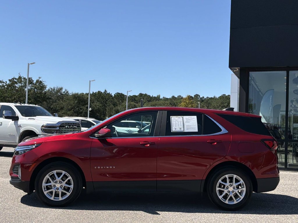 Used 2024 Chevrolet Equinox LT FWD image 7