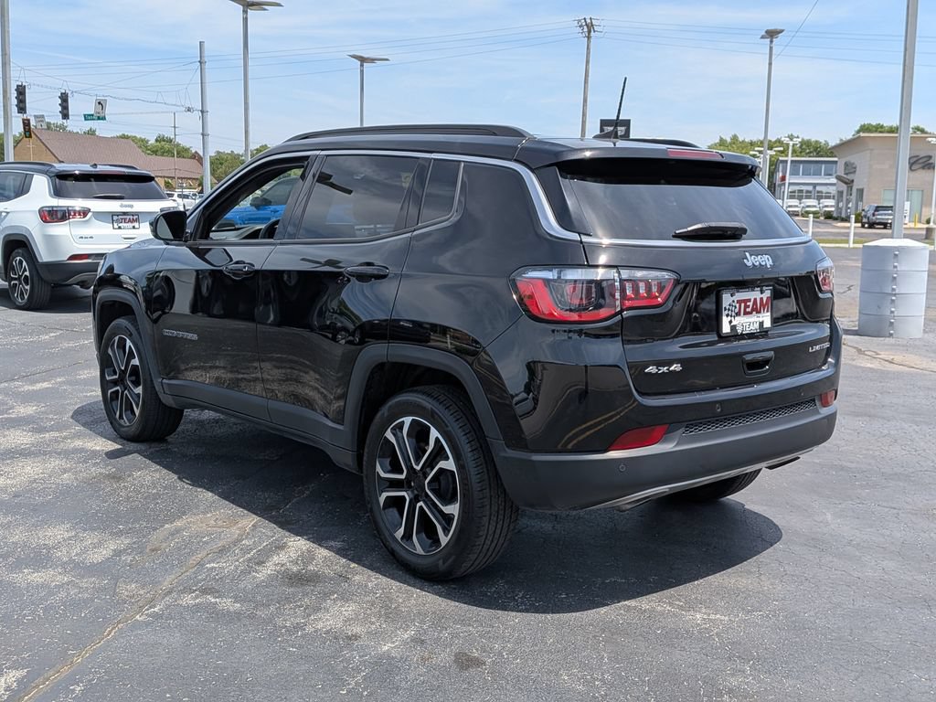 Used 2023 Jeep Compass Limited AWD/4WD image 5