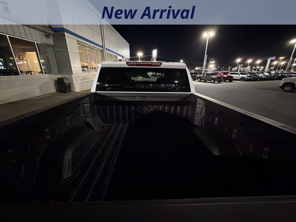 Used 2026 Chevrolet Silverado 1500 LTZ AWD/4WD image 11