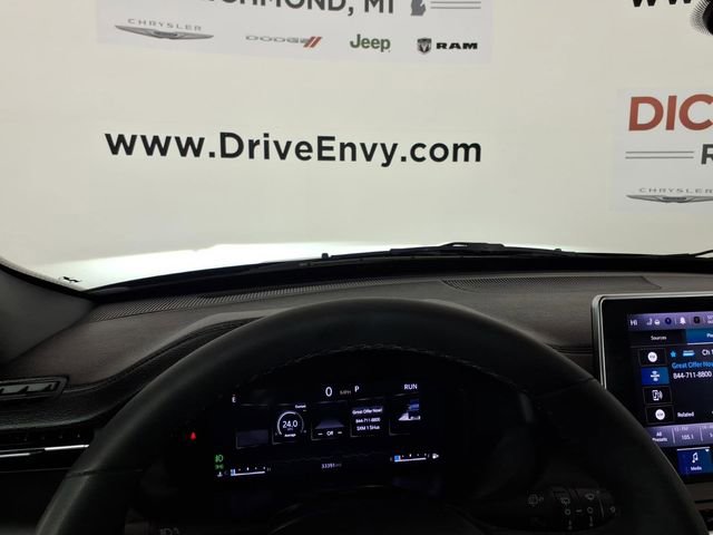 Used 2023 Jeep Compass High Altitude image 27