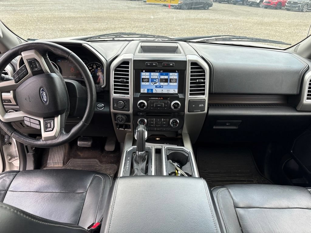 Used 2016 Ford F150 Lariat w/ Equipment Group 502A Luxury AWD/4WD image 21