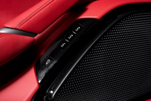 Used 2024 Ferrari Roma RWD image 59