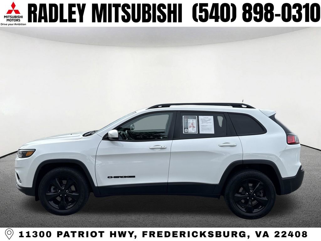 Used 2019 Jeep Cherokee Latitude Plus AWD/4WD image 17