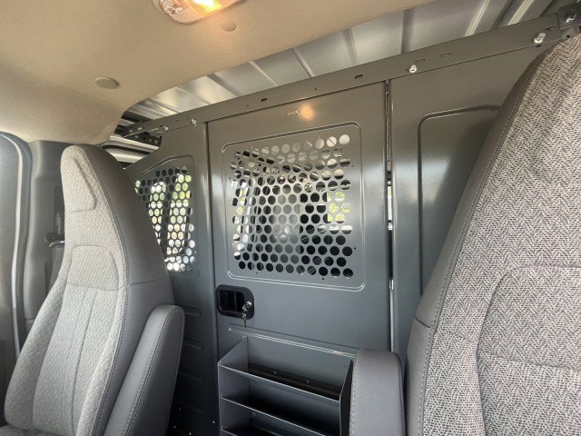 New 2024 Chevrolet Express 3500 image 21