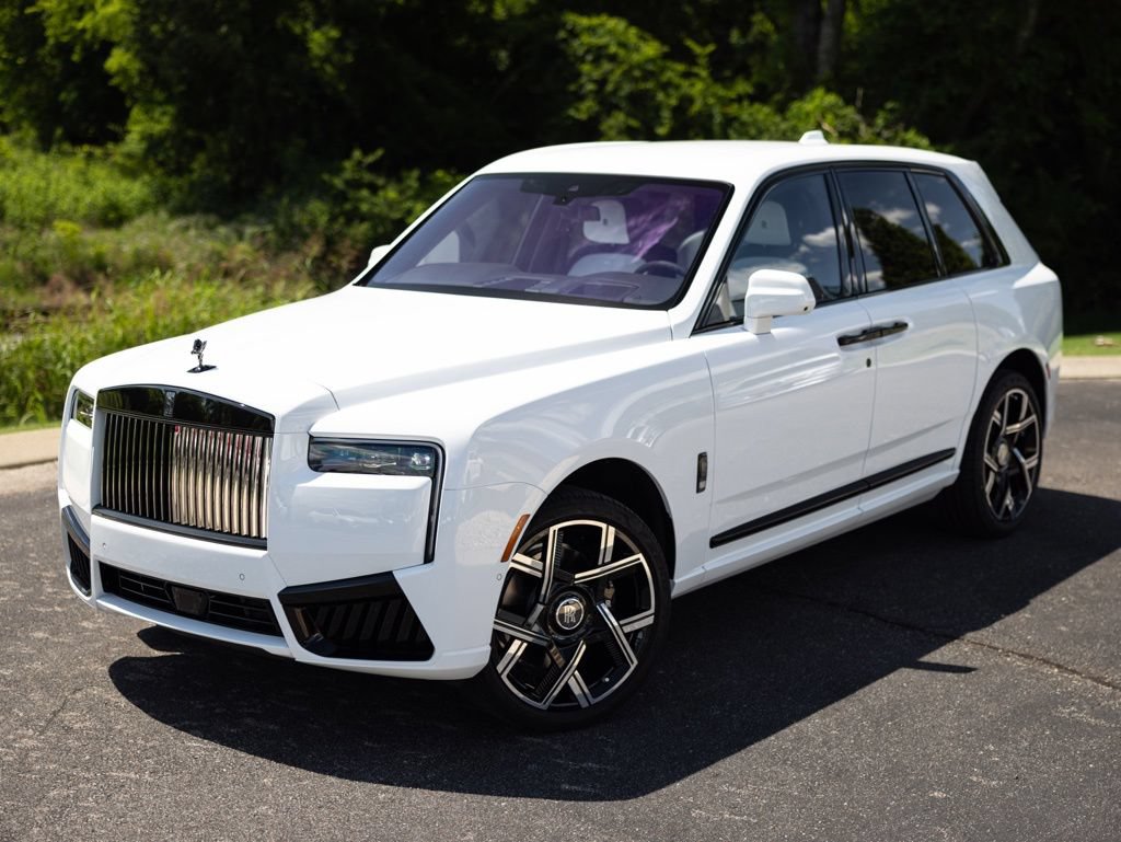 New 2027 Rolls-Royce Cullinan Black Badge AWD/4WD image 4