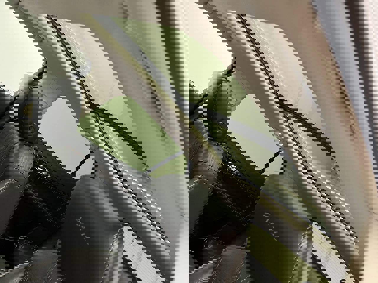 Used 2023 Buick Envision Avenir image 7