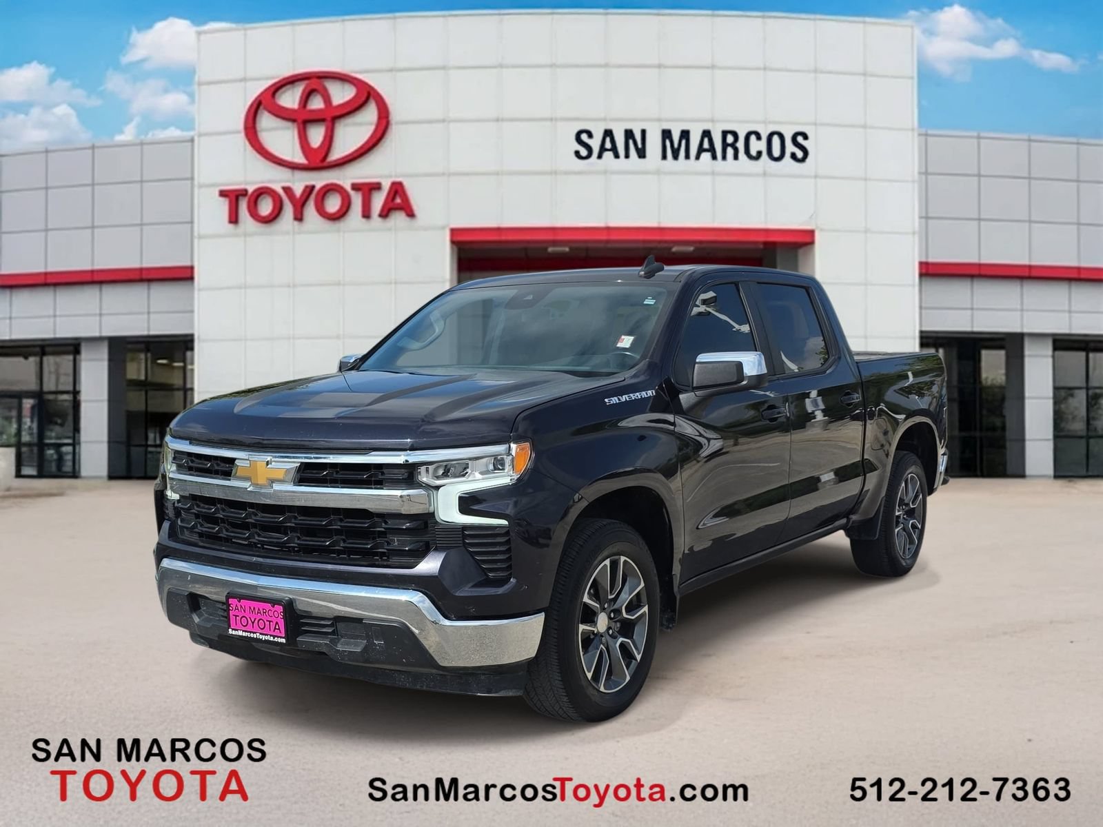 Used 2022 Chevrolet Silverado 1500 LT RWD image 1