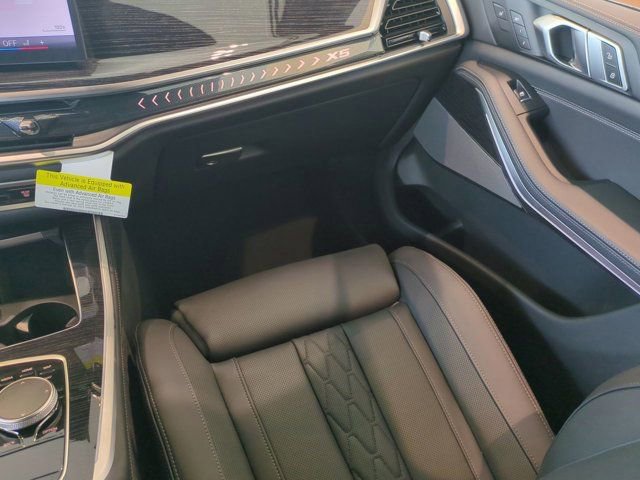 New 2026 BMW X5 xDrive40i w/ M Sport Package image 17