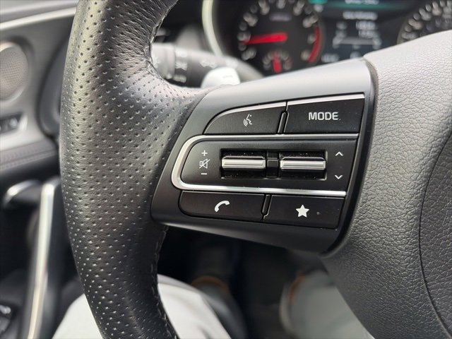 Used 2023 Kia Stinger GT2 image 13