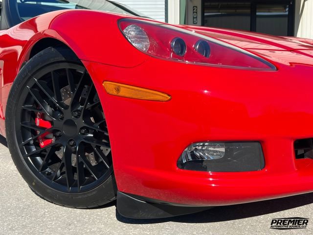 Used 2009 Chevrolet Corvette Coupe w/ Z51 Performance Package image 32
