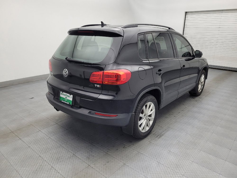 Used 2017 Volkswagen Tiguan S FWD image 9