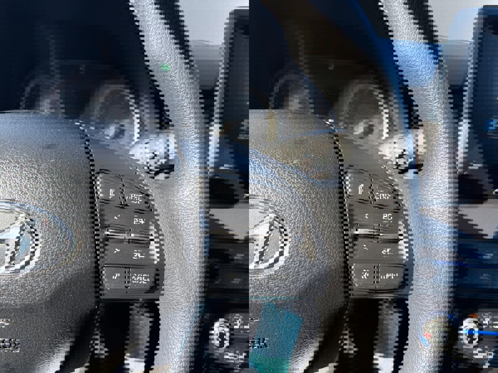 Used 2020 Hyundai Veloster 2.0 image 13