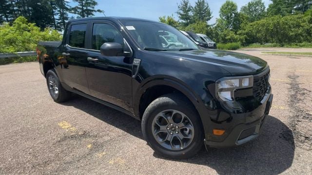 New 2025 Ford Maverick XLT w/ 4K Tow Package AWD/4WD image 8