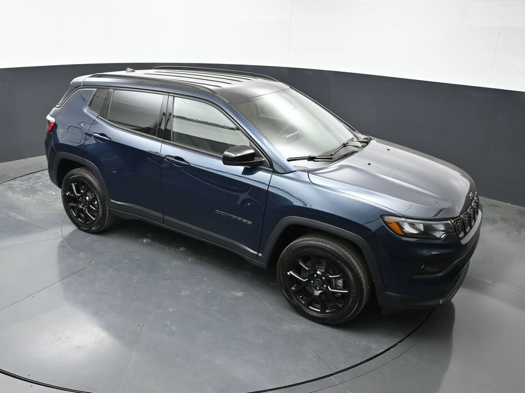 New 2026 Jeep Compass Latitude AWD/4WD image 36