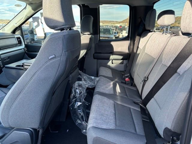 New 2026 Ford F250 XLT w/ FX4 Off-Road Package image 15