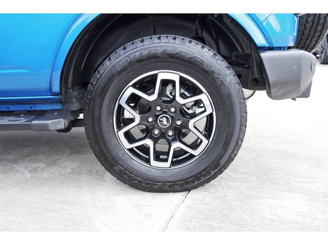 Used 2022 Ford Bronco Outer Banks AWD/4WD image 28