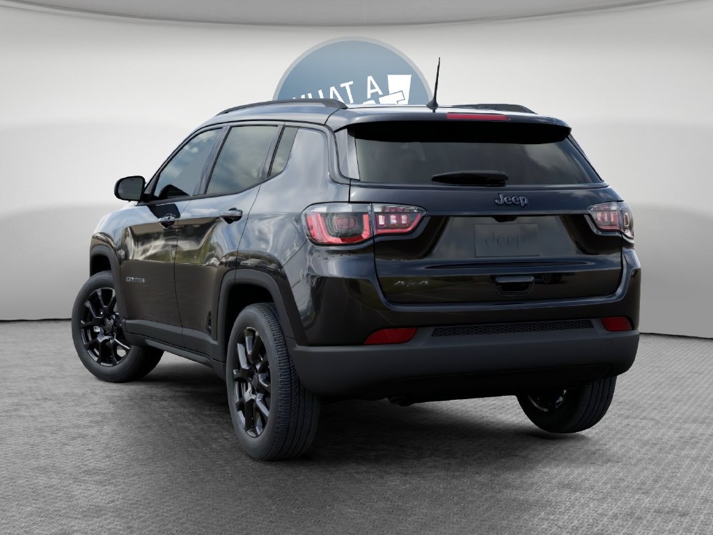 New 2026 Jeep Compass Latitude AWD/4WD image 4