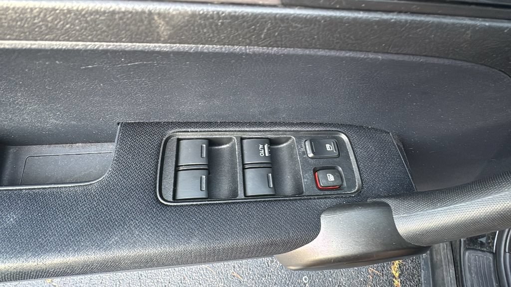 Used 2011 Honda CR-V EX image 9