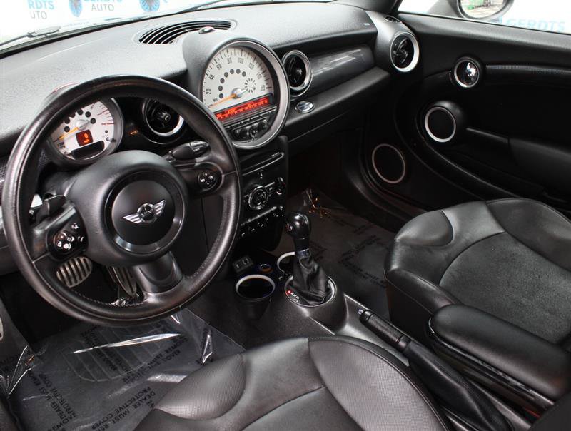 Used 2014 MINI Cooper Clubman S FWD image 7