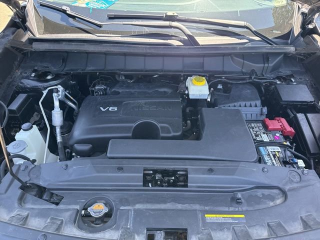 Used 2022 Nissan Pathfinder SV w/ Cargo Package FWD image 11