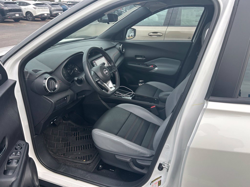 Certified 2023 Nissan Kicks SR w/ SR Premium Package FWD image 7
