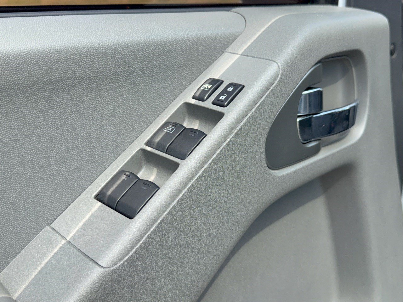 Used 2020 Nissan Frontier SV RWD image 15