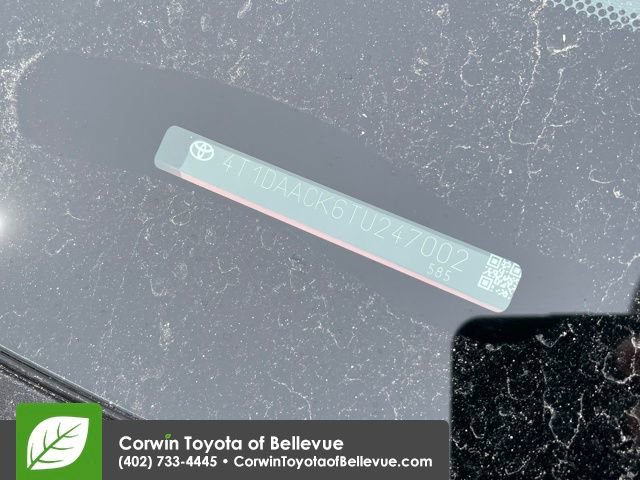 Used 2026 Toyota Camry SE w/ Multimedia Upgrade Package image 30