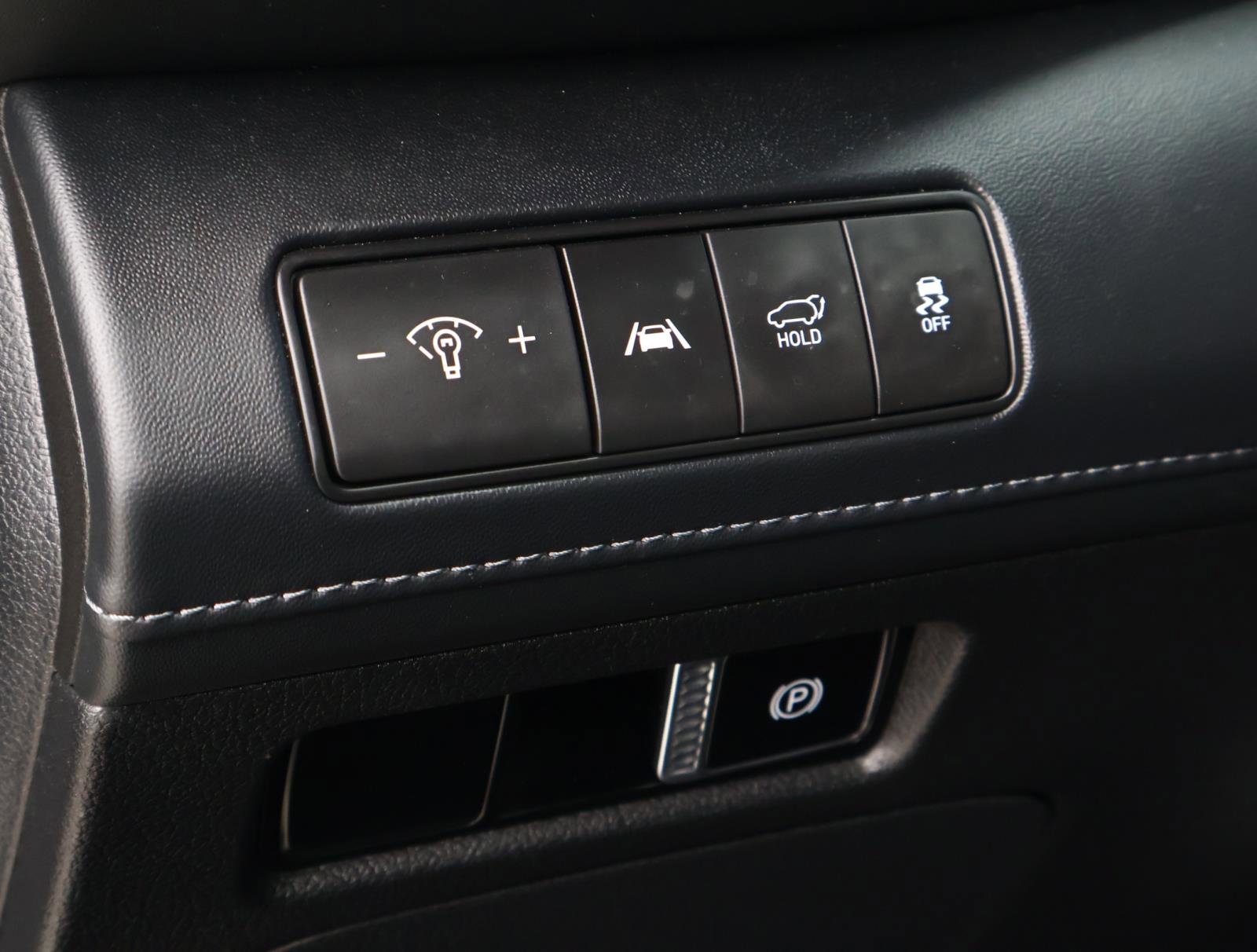 Used 2022 Hyundai Santa Fe Limited image 25