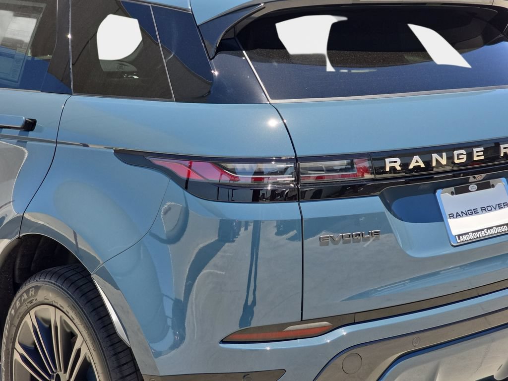 New 2026 Land Rover Range Rover Evoque Hoxton AWD/4WD image 35