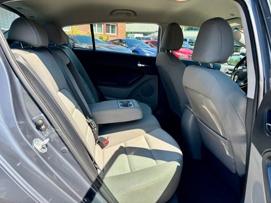 Used 2015 Kia Forte EX FWD image 15