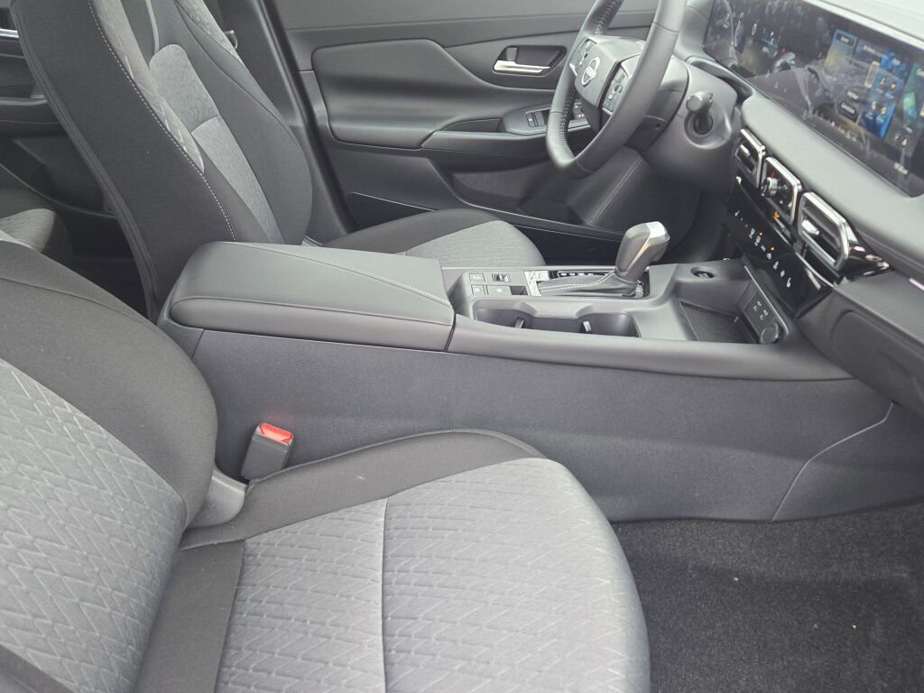 New 2026 Nissan Sentra SV w/ SV Convenience Package image 6