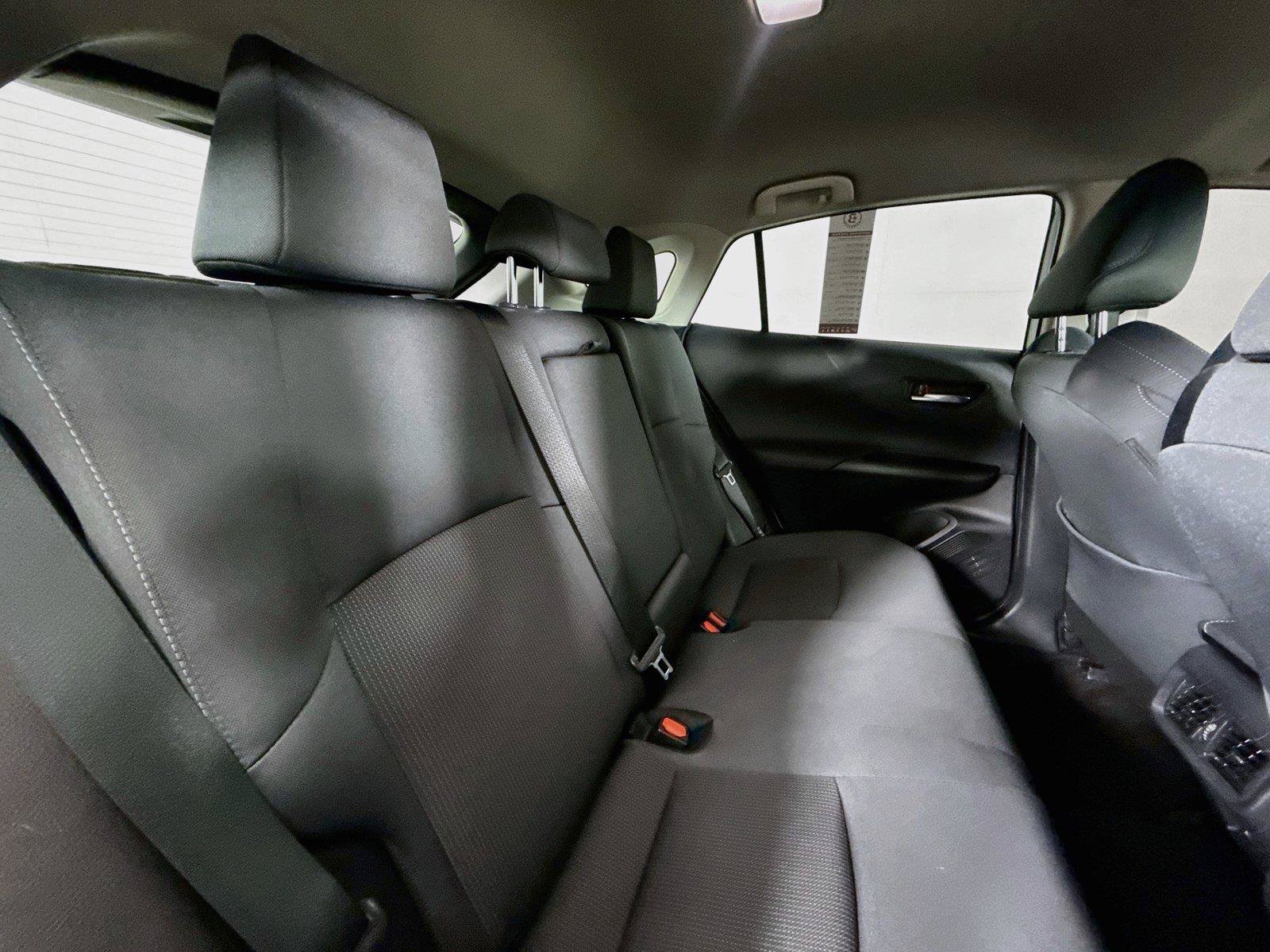 Certified 2023 Toyota Venza LE AWD/4WD image 40