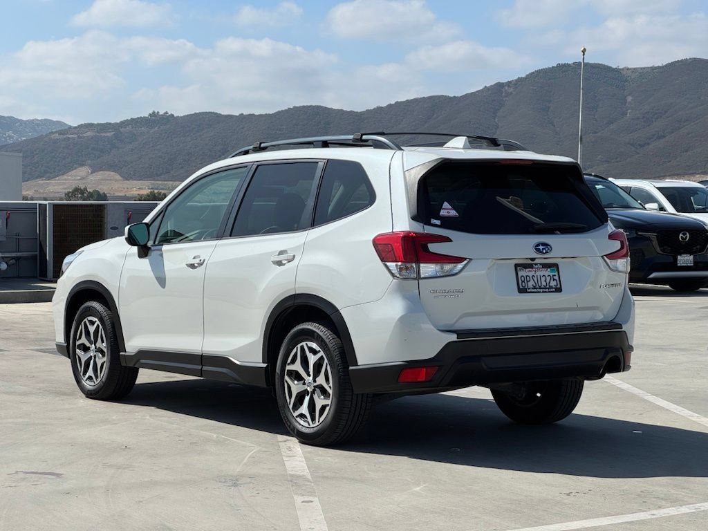 Used 2020 Subaru Forester Premium w/ Popular Package #1 AWD/4WD image 31