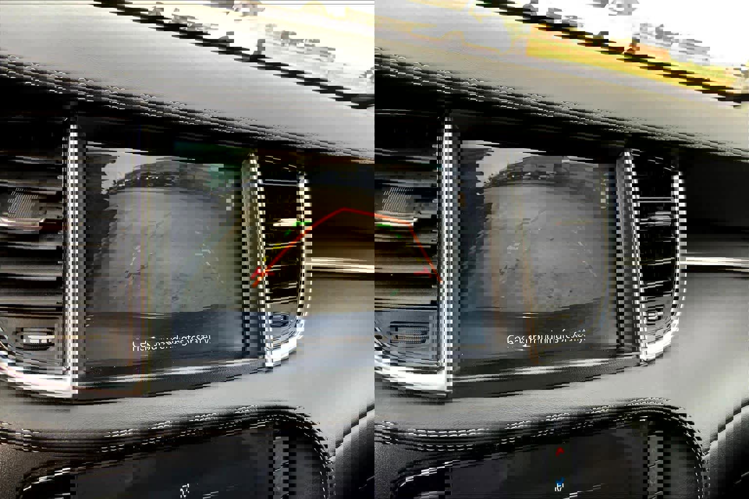 Used 2024 INFINITI QX50 Luxe image 28