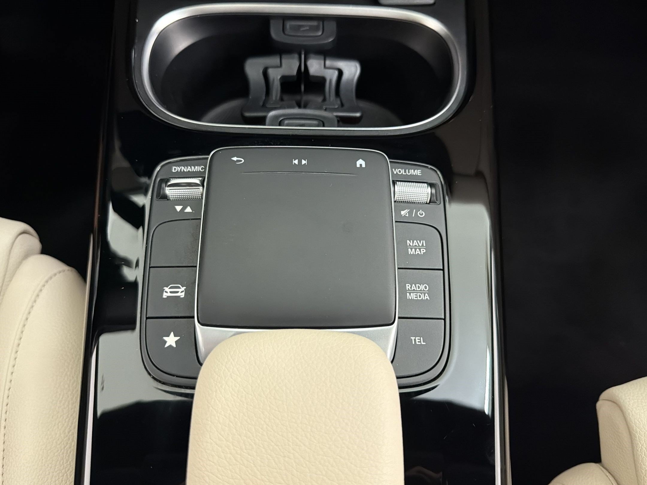 Used 2022 Mercedes-Benz A 220 image 19