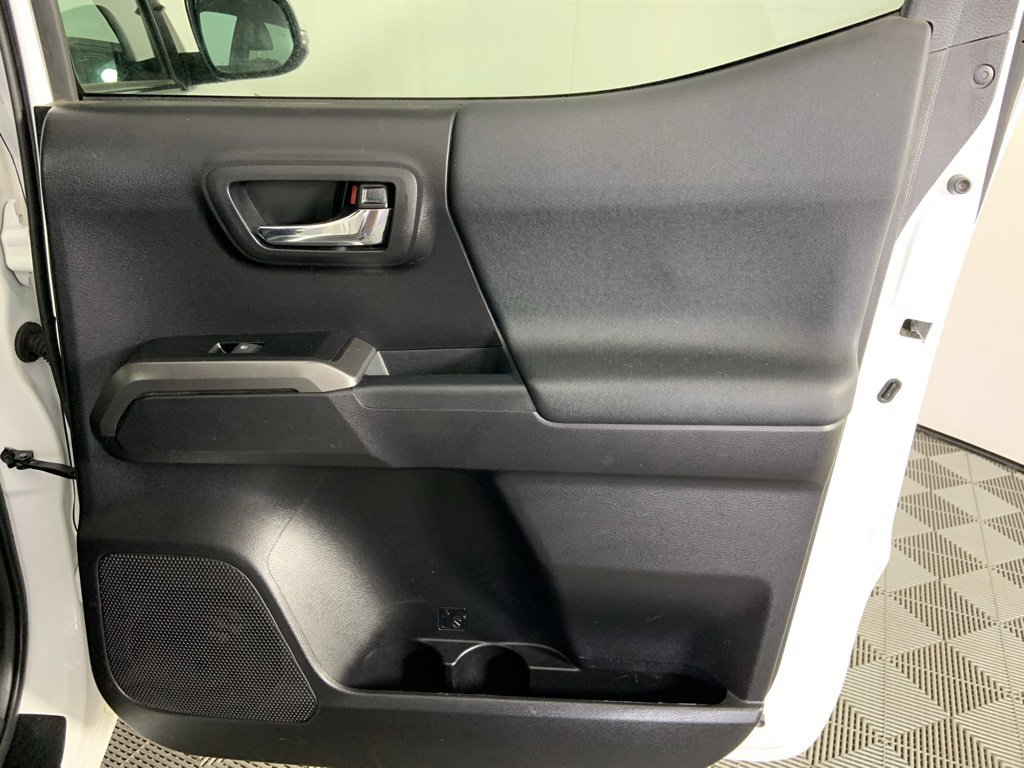 Used 2020 Toyota Tacoma TRD Off-Road image 26