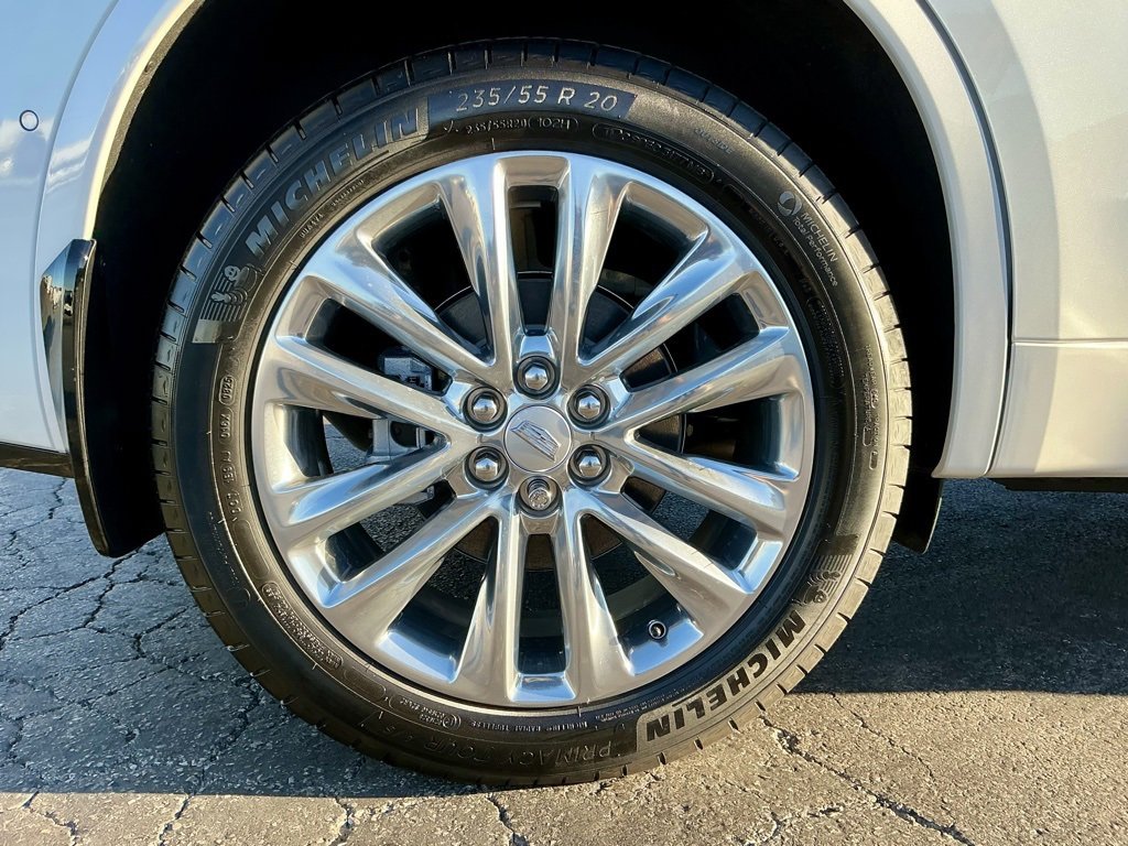 Used 2025 Cadillac XT6 Premium Luxury w/ Platinum Package image 21